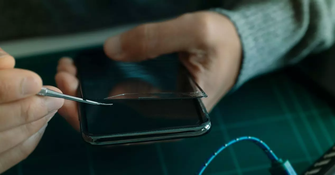 Cool Touch screen protector installation